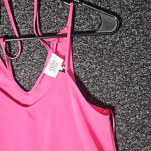 NWT Olive and Oak Pink XS Spaghetti Strap Top Blouse - Picture 3 of 12